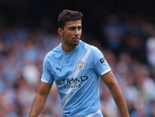 Góc Nhìn Top88: Phóng viên theo đội: Barca không định chào Rodri 70 triệu euro phí cố định, tối đa