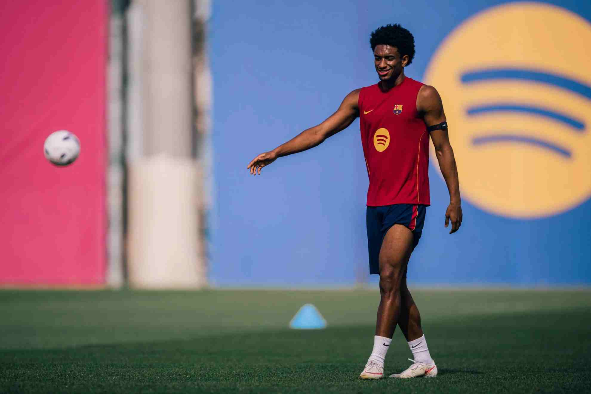 Góc Nhìn Top88: Marca: Barca hy vọng Alejandro Balde đồng ý rời đội ở kỳ chuyển nhượng mùa đông