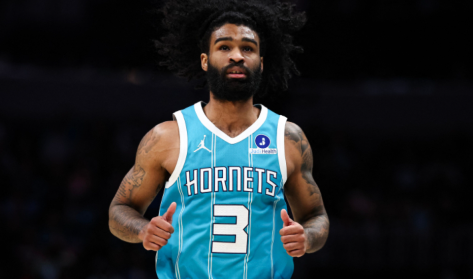 Góc Nhìn Top88: Hornets lại dính đòn chấn thương! White căng cơ bắp chân trái, nghỉ hết preseason; K